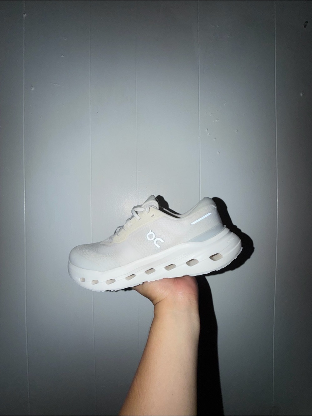 Men ‘On Running’ CloudRunner 3 Shoes Size 10.5